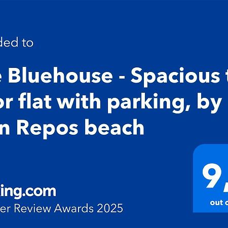 The Bluehouse - Spacious Top Floor Flat With Parking, By Mon Repos Beach Korfu Dış mekan fotoğraf